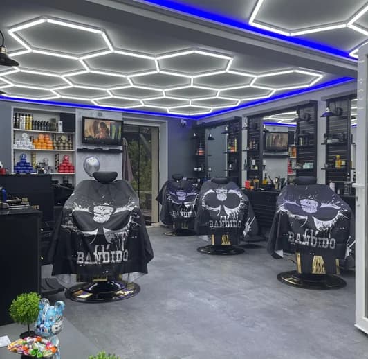 Two Brothers Friseursalon